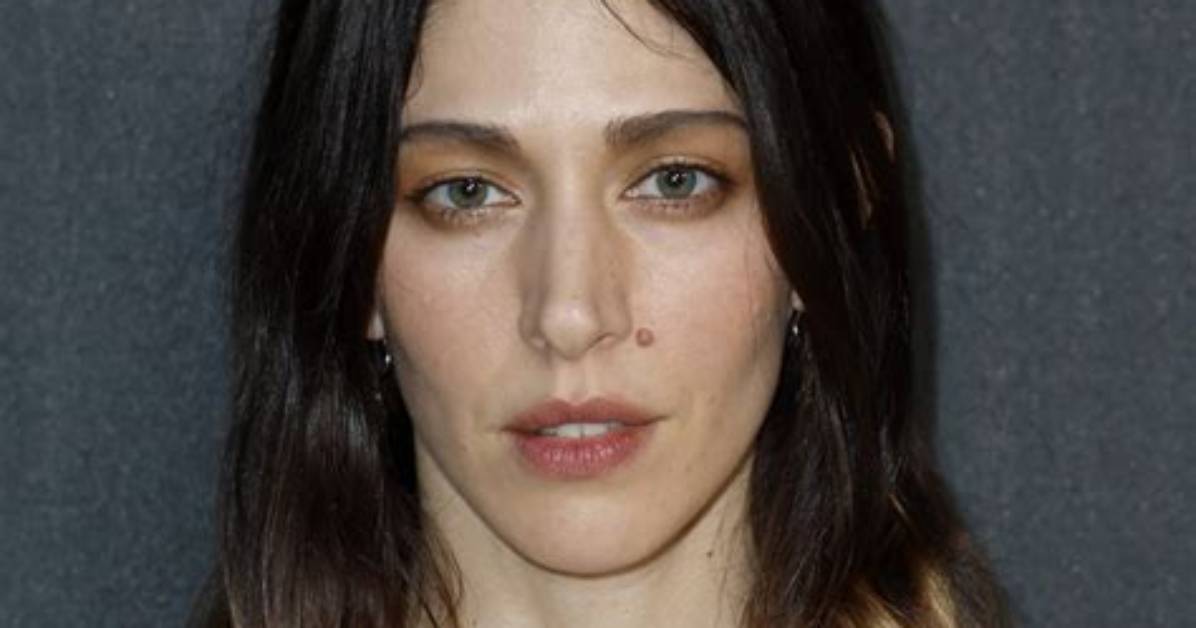 All About Caroline Polachek | Net Worth, Bio, Height