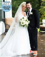 Anne Burrell & Stuart Claxton Married: Wedding Photos & Love Story Revealed!