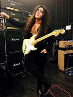 Discover the Mastery of Antonio Malmsteen: a Guitar Legend