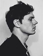 Evan Peters: a Comprehensive Profile of a Versatile Actor