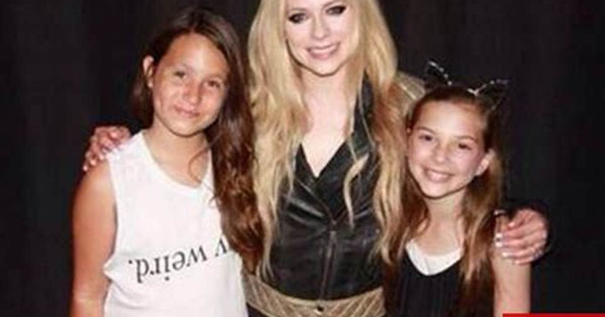 Is Avril Lavigne Have a Child? Unraveling the Mystery Behind the Pop Icon's Personal Life
