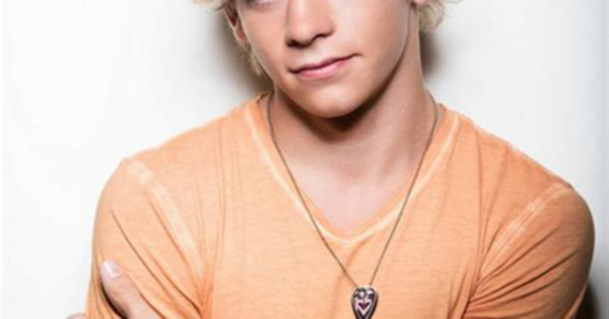 Ross Lynch Height Weight Body Stats