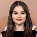 Selena Gomez's Favorite Color: Unveiling the Star's Style Statement