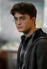 Unveiling the Age of Daniel Radcliffe in Deathly Hallows Part 2